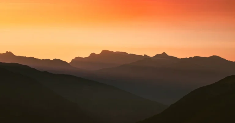 Featured image for 75 Short Positive Thinking Quotes to Start Your Day Right 2026